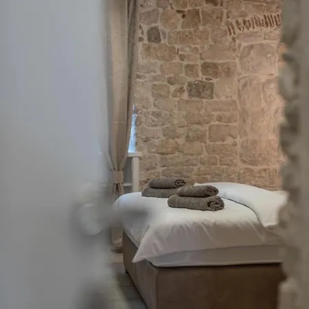 Studios Kadena Trogir - 18Th Century Stone House Exterior photo