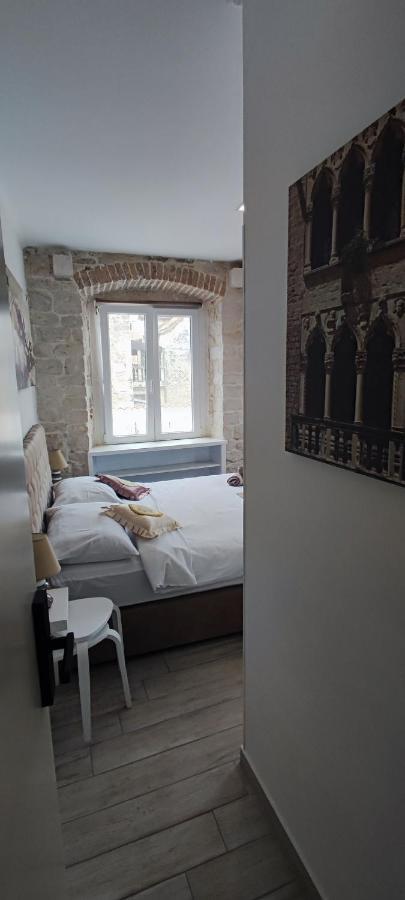 Apartment Kadena - 18th Century Stone House
