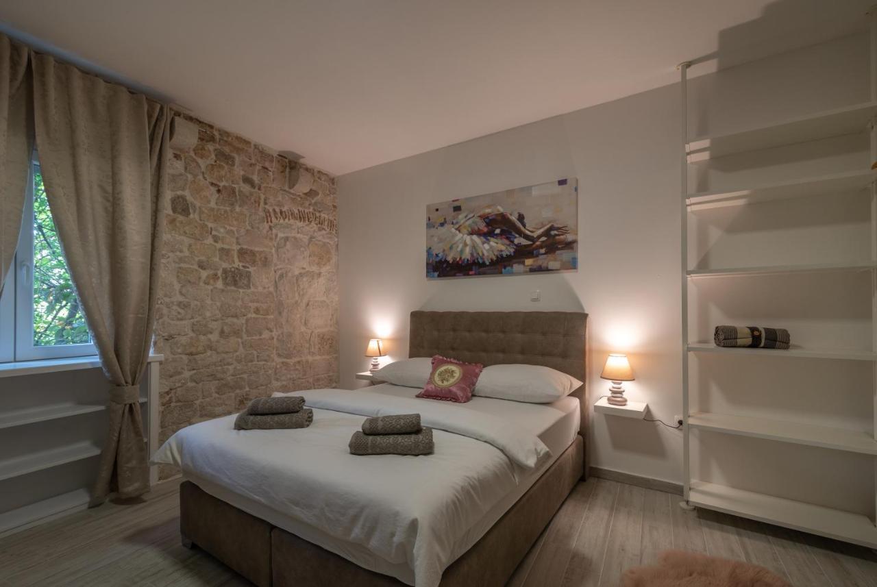 Kadena - 18th Century Stone House Apartment Trogir