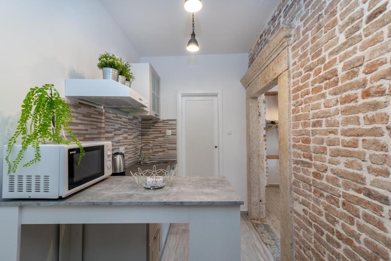 Apartment Kadena - 18th Century Stone House Trogir